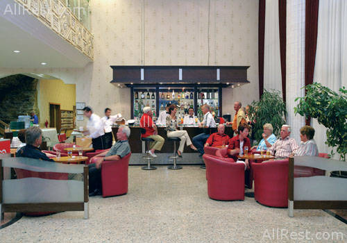 Terrace Hotel 9